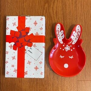 Red and White TEMPTATIONS reindeer spoon rest new in gift box